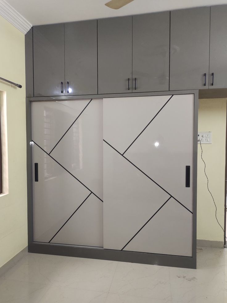 Cabinetry and finish work by KGN Interior Factory